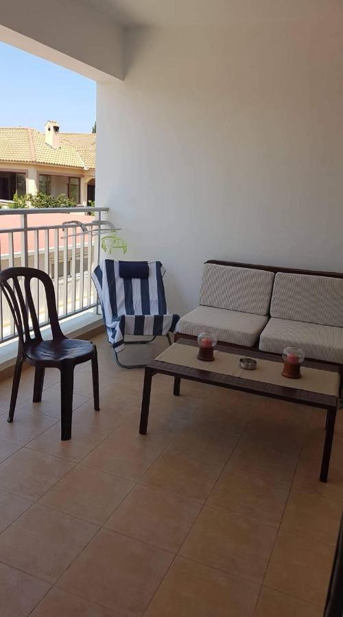 פאראלימני Andris Apartment מראה חיצוני תמונה