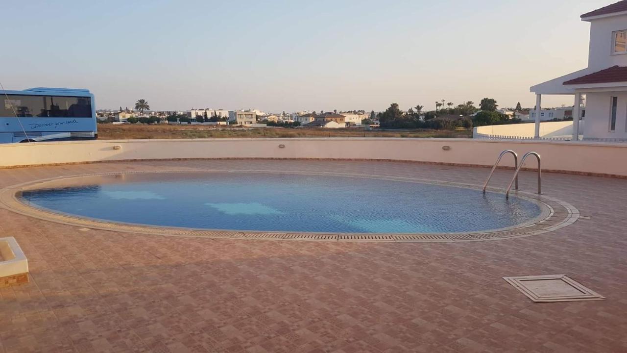 פאראלימני Andris Apartment מראה חיצוני תמונה
