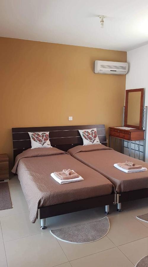 פאראלימני Andris Apartment מראה חיצוני תמונה