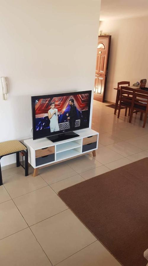 פאראלימני Andris Apartment מראה חיצוני תמונה