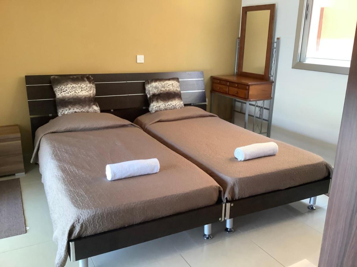 פאראלימני Andris Apartment מראה חיצוני תמונה