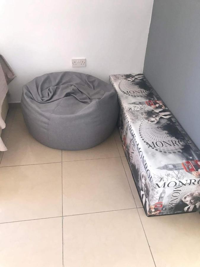 פאראלימני Andris Apartment מראה חיצוני תמונה